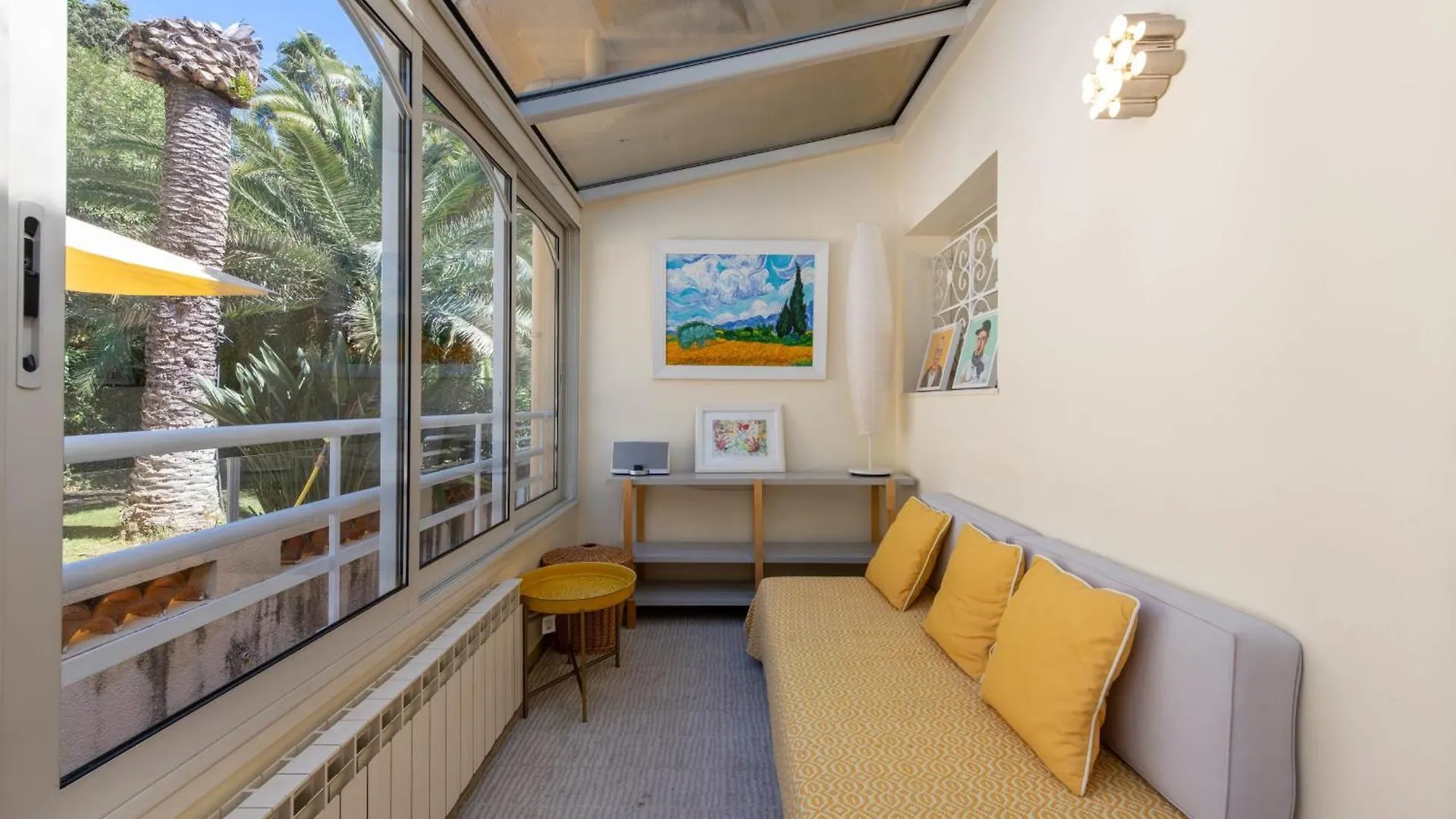 Unique! 2-Br Apartment With Pool & Rooftop Cannes